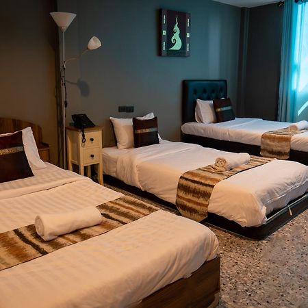 Anandpura Riverside Hotel Бангкок Экстерьер фото